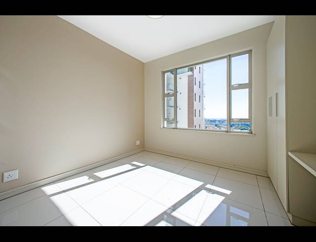 2 BEDROOM APARTMENT TO LET IN ROSEBANK
